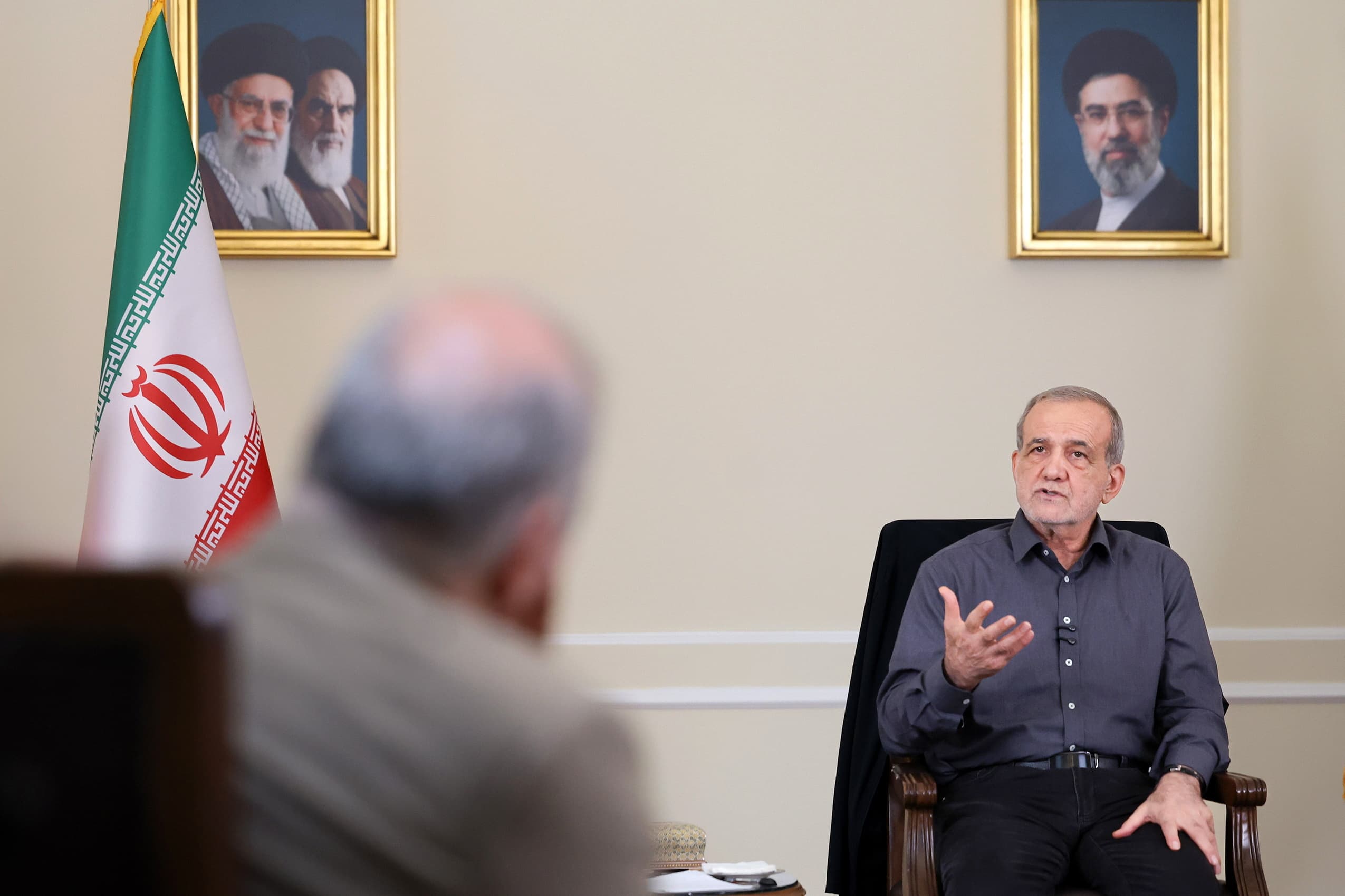 دولت چرا به‌جای حکمرانی، گران می‌کند؟