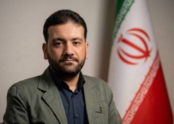 «اختیار برای ما، مسئولیت برای رهبری»؛ سیاستی که به پایان رسید